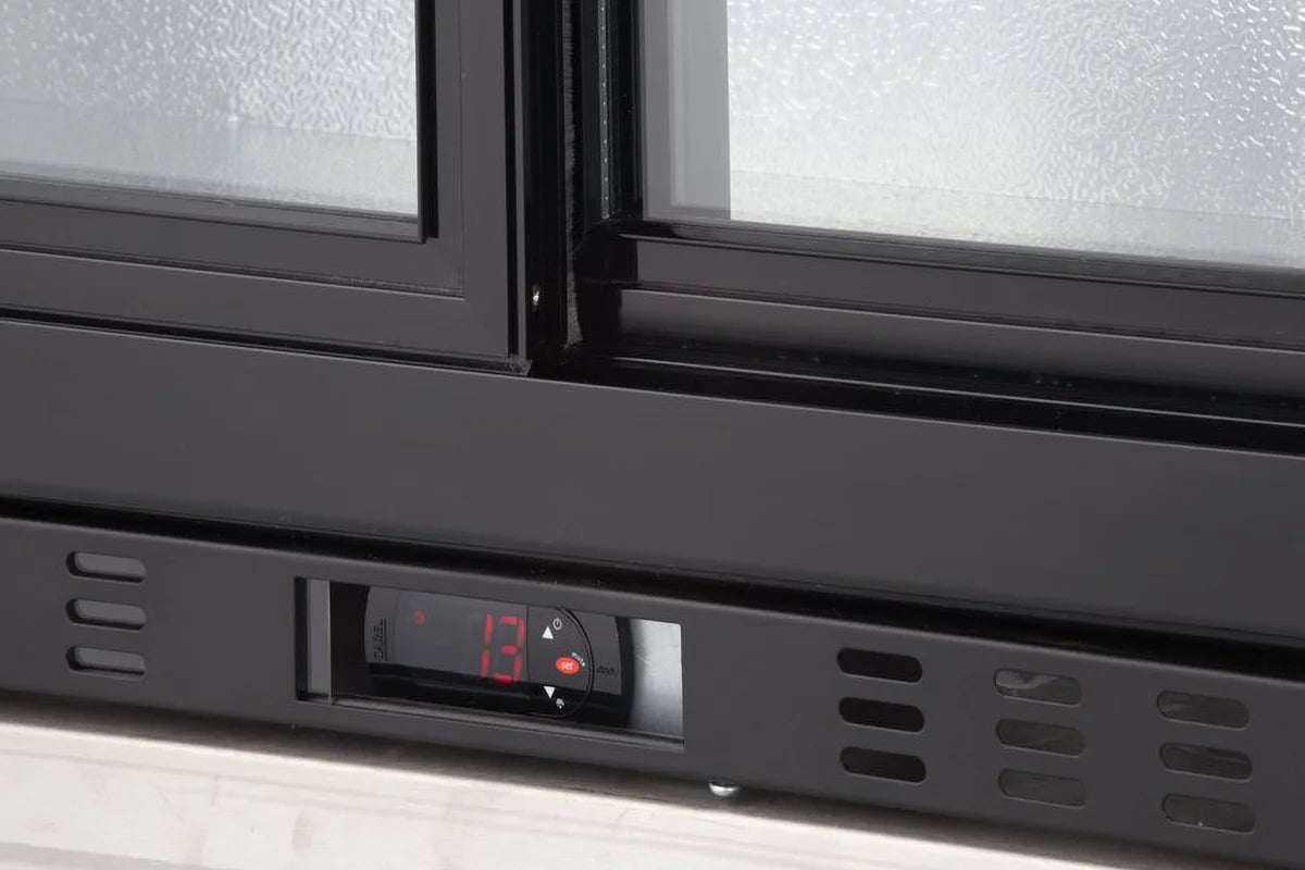 Barkühlschrank ECO 230 mit Schiebetüren schwarz, LED Beleuchtung, unterbaubar