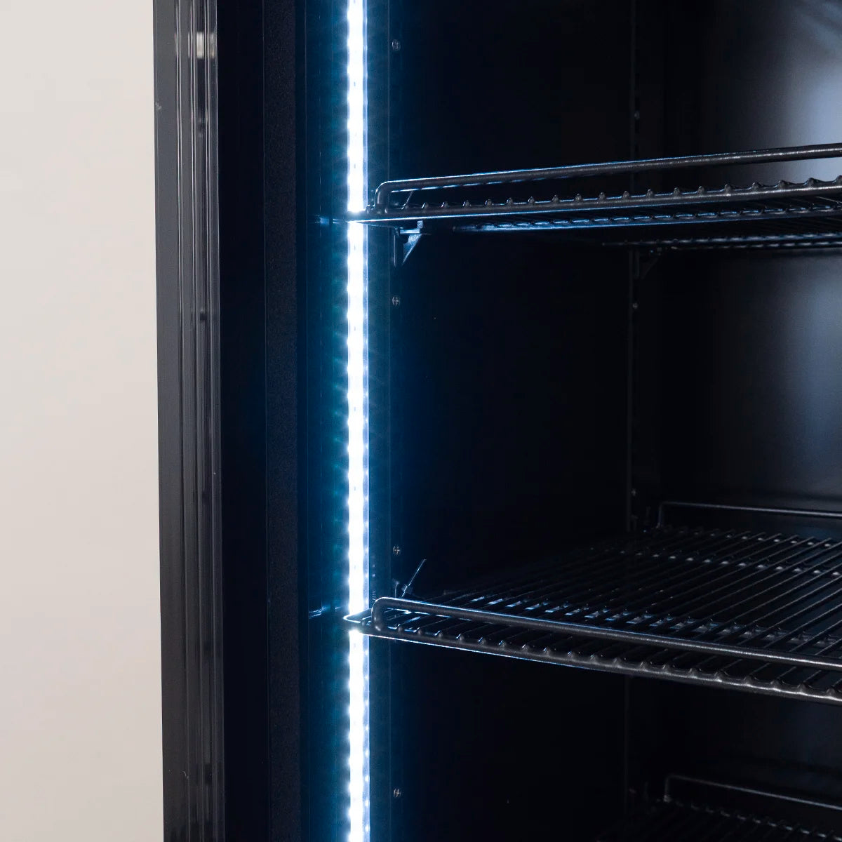 GKS-1000ST_LED.jpg