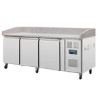 Table à pizza Polar U-Series 3 portes avec plan de travail en granit 634 litres sur roulettes