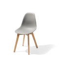 Feros Keeve chaise empilable grise sans accoudoirs, structure en bois de bouleau et assise en plastique, 470 x 530 x 830 mm