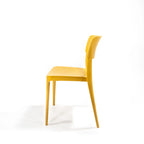 Feros Wing Chair Moutarde, Chaise empilable en plastique
