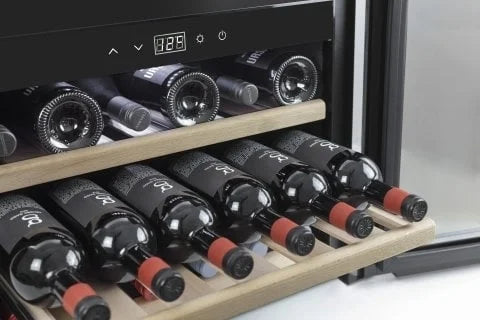 CASO Einbaukühlschrank WineSafe 18 EB schwarz