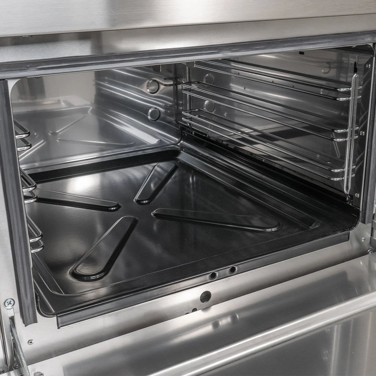 Gasherd Serie 700 - 70/70 mit Gasbackofen - 4 Kochstellen - 34 kW