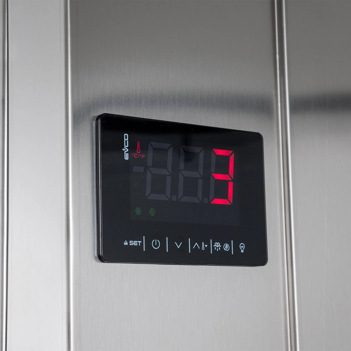 Armoire réfrigérée professionnelle Avantis 1400 GN 2/1