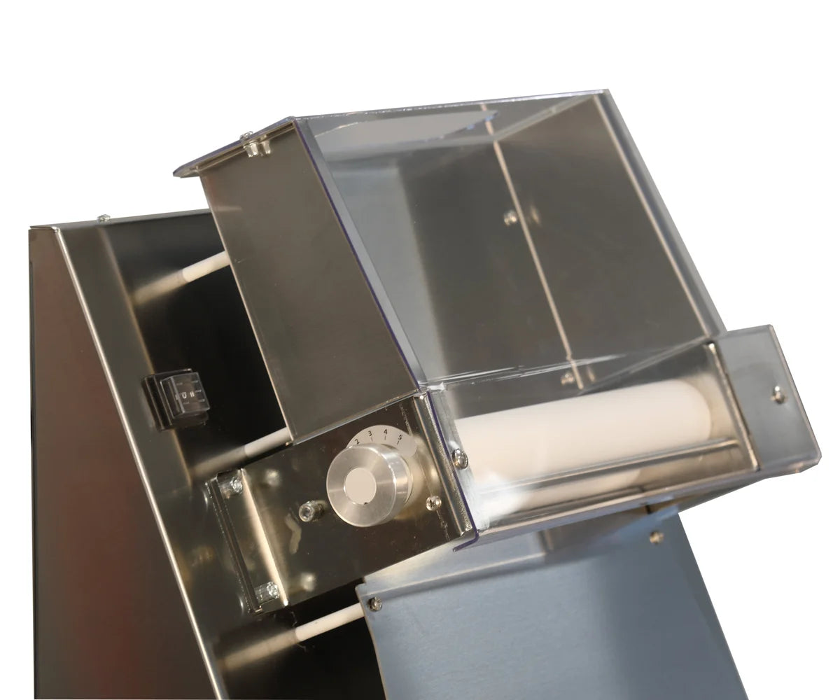 Laminoir à pâte PROFI 42 G avec pédale pour pâtons jusqu’à 40 cm