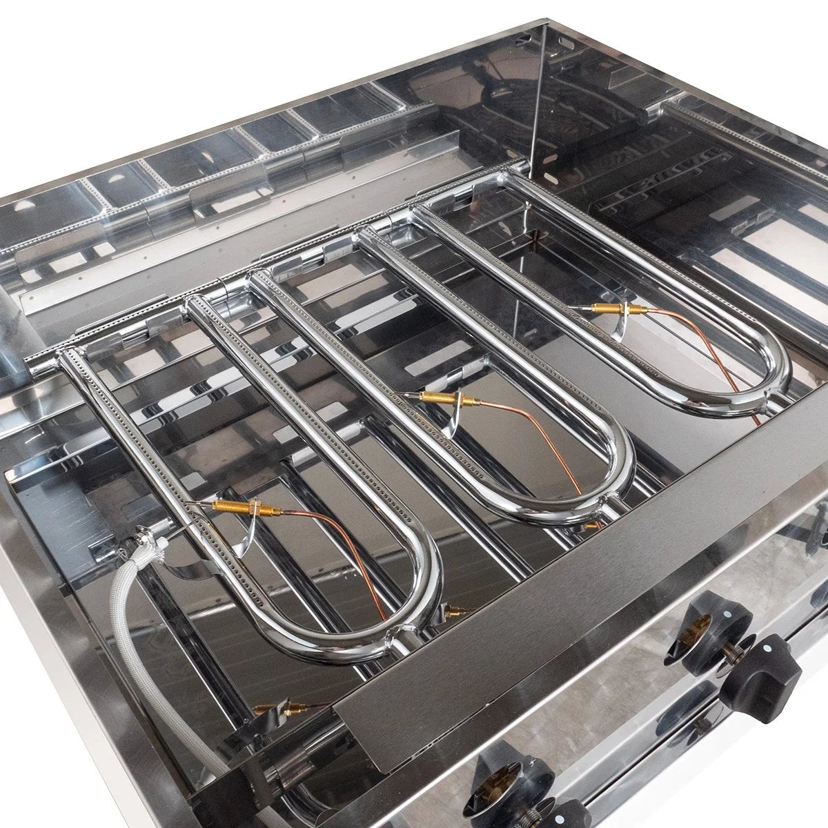 grill à gaz avec 3 brûleurs 10 kW, 650 x 570 x 270 mm